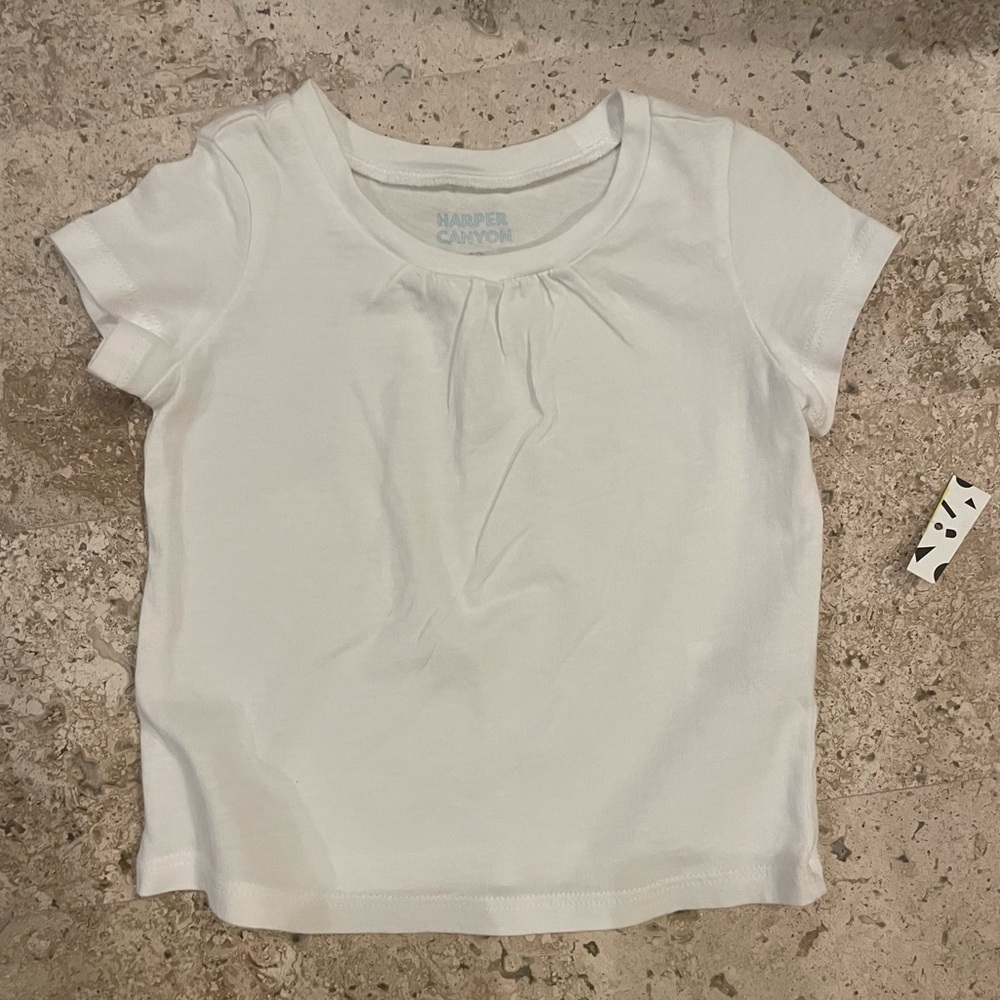 💕 3 for $15 NWT Harper Canyon Baby Girl’s White Cotton T-Shirt